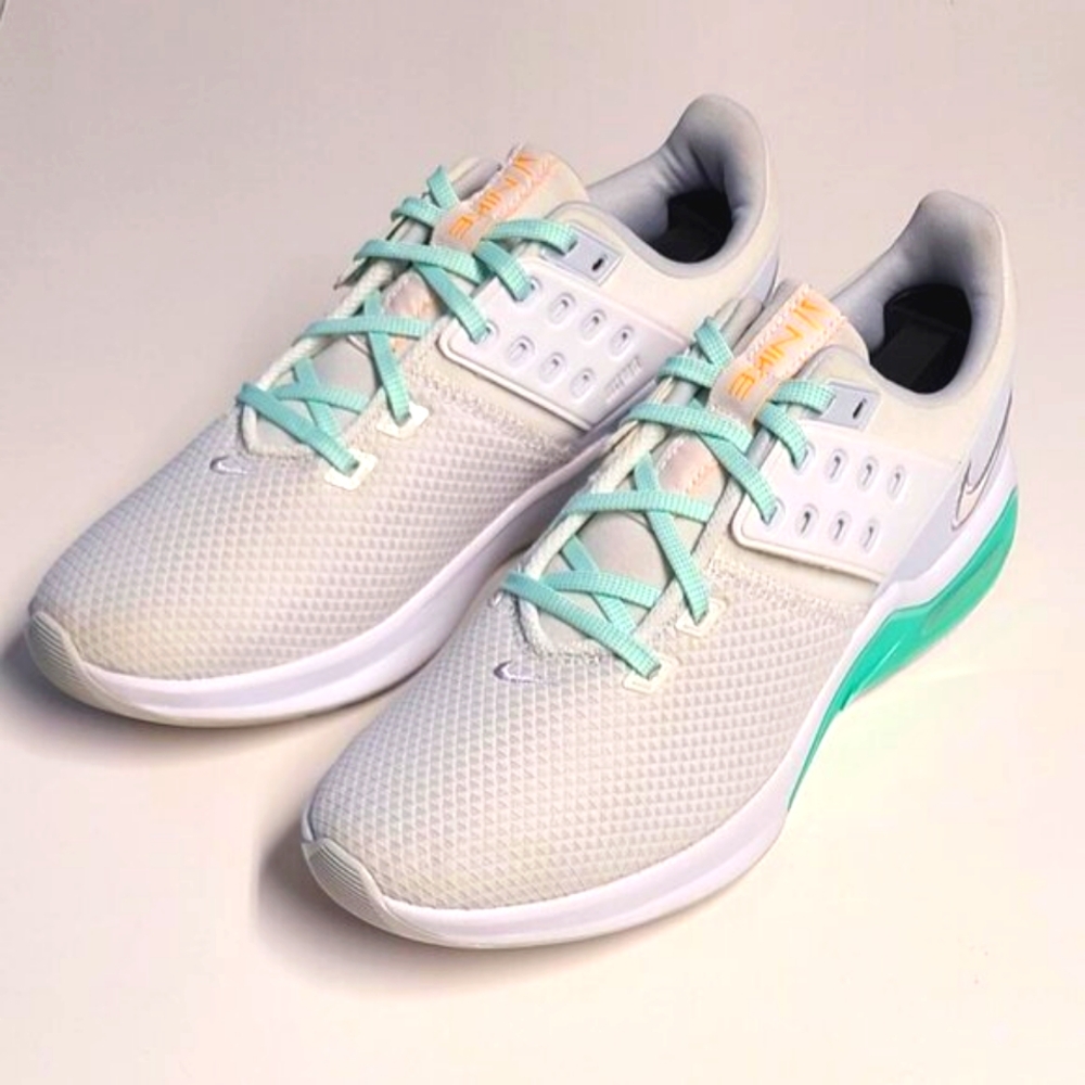 Nike Air Bella TR 4 Women's Training Shoes White US 10